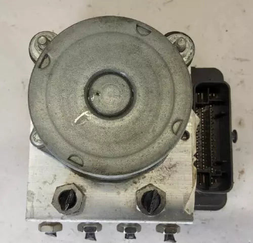 2014-2019 Ford Flex MKT ABS Anti Lock Brake Pump OEM Assembly from 01/08/14 used OEM ABS pump and module