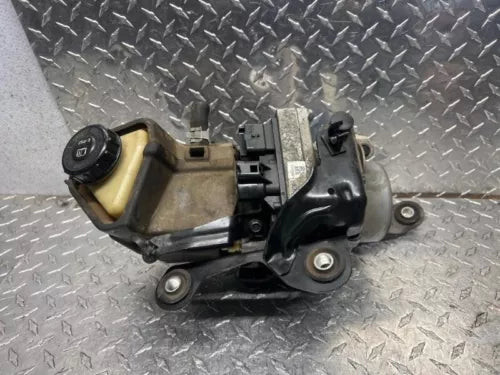 2015-2018 Nissan Altima Power Steering Pump Assembly Used used OEM power steering pump