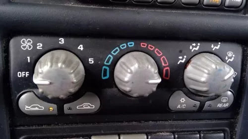 2001 - 2005 Pontiac Montana AC Heater Temperature Control Assembly OEM used OEM A/C climate control module