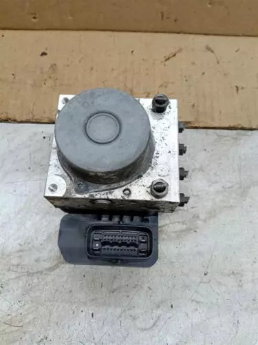 2012 2013 TOYOTA COROLLA ABS Anti Lock Brake Pump Module Assembly 1.8L Only used OEM ABS pump and module