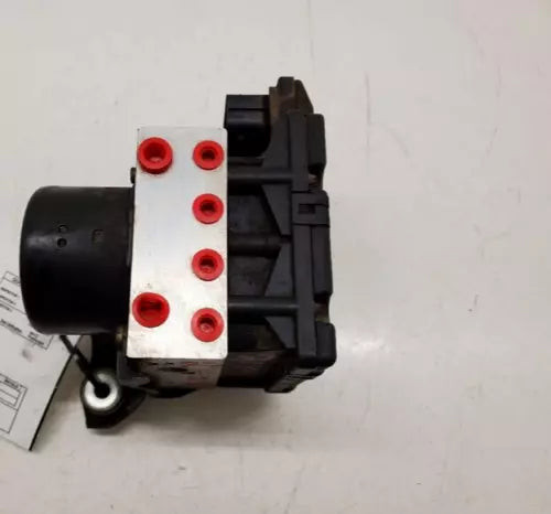 2001-2002 TOYOTA SEQUOIA 4X4 ABS ANTI-LOCK BRAKE PUMP ASSEMBLY OEM used OEM ABS pump and module
