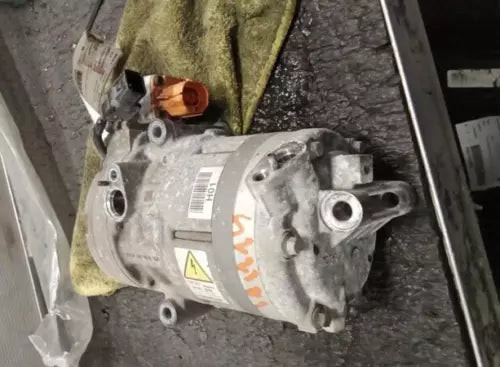 2017-2020 Hyundai Ioniq Air Conditioning A/C AC Compressor Assembly HEV OEM used OEM A/C compressor