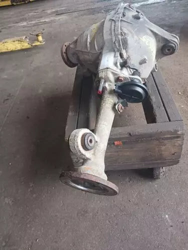 1997-2004 Ford Truck F150 3.55 Ratio Front Axle Differential Carrier Assembly Used OEM differential carrier used OEM differential carrier