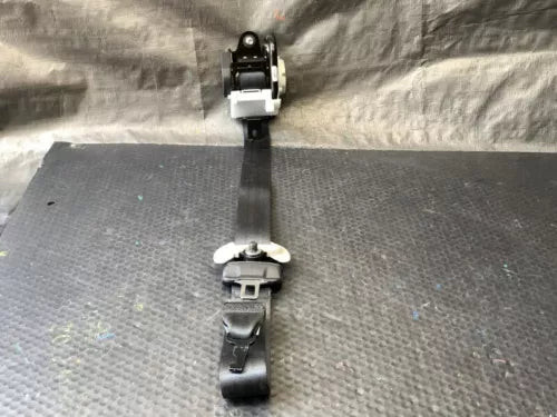 2018-2022 Honda Accord Front LH Driver Seat Belt Retractor Assembly Black Oem used OEM seat belt assembly