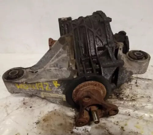 2008-2014 Cadillac CTS Rear Axle Differential Carrier Assembly 3.23 Ratio Used OEM differential carrier used OEM differential carrier