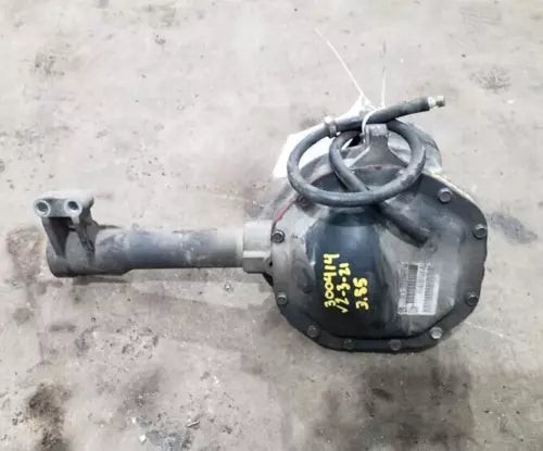 2004-2009 Dodge Durango 3.55 Ratio Front Axle Differential Carrier Assembly Used OEM differential carrier used OEM differential carrier