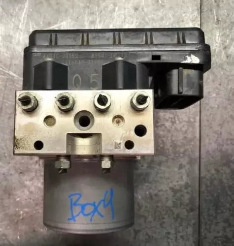 2015 HONDA ACCORD SDN 2.4L EX EX-L ABS Anti Lock Brake Pump Assembly OEM used OEM ABS pump and module