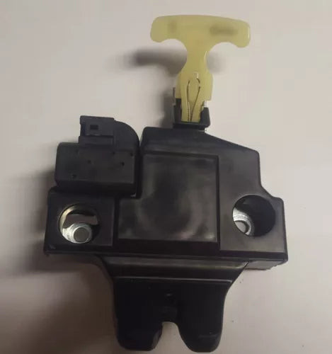 Toyota Yaris 2006-2011 Trunk Latch OEM Actuator Release Deck Lid Lock Lift Gate used OEM deck lid