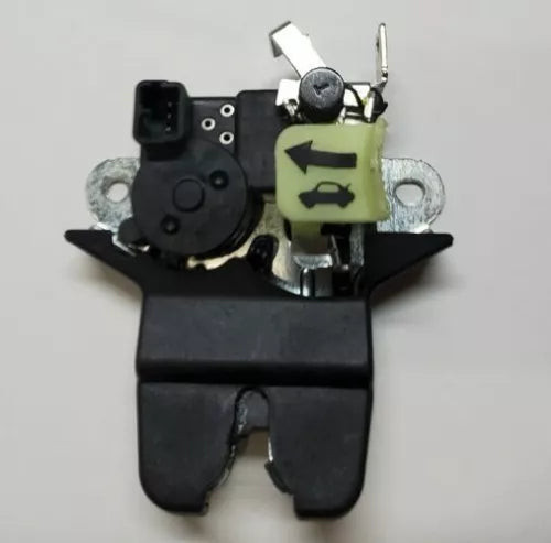 Kia Optima 2011-2015 OEM Rear Trunk Lid Lock Actuator Motor Latch Release used OEM deck lid