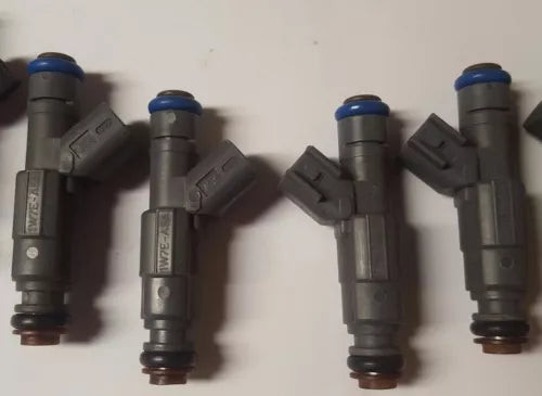 Bosch Fuel Injectors EV6 Set Of 4 Upgrade 27lb Jeep 4.0L 4 Hole 1999-2004 used OEM auto part