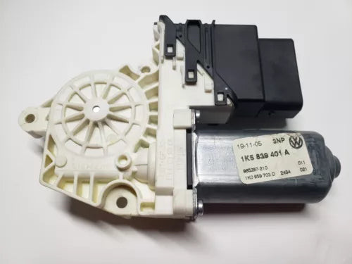 VW Jetta 2005-2006 OEM Drivers Left Rear Door Power Window Motor 1K5839401 used OEM window motor