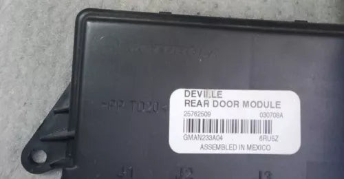 2004-2005 Cadillac Deville Rear Door Control Module 25762509 OEM used OEM control module