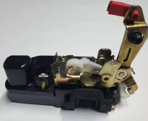 2003-2007 JEEP LIBERTY TAILGATE ACTUATOR OEM TRUNK LOCK LATCH LIFT GATE used OEM deck lid or liftgate latch
