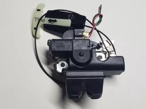 2006 - 2009 Infiniti M35 M45 OEM Trunk Latch Lid Lock Actuator 84631-EH100 used OEM deck lid or liftgate latch
