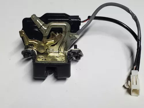 TOYOTA SIENNA 2004-2010 OEM Manual Liftgate Latch Lock Actuator Hatch Release used OEM deck lid or liftgate latch