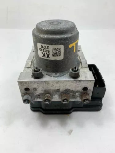 2016-2018 Honda HRV US Built Anti-Lock Brake Pump ABS Assy 1.8L AWD Oem used OEM ABS pump and module