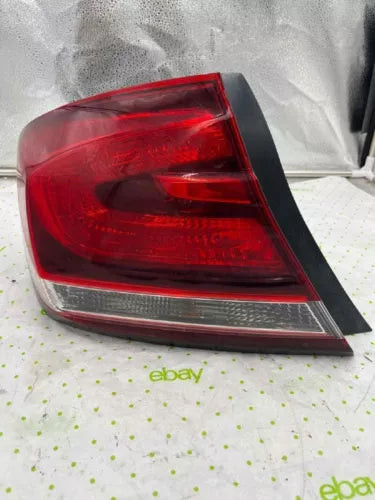 2013-2015 HONDA CIVIC Rear Left hand side Tail Light assembly Sedan lid mounted used OEM tail light