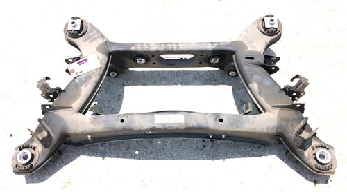 2012-2018 MERCEDES CLS550 RWD REAR SUBFRAME CROSSMEMBER OEM. used OEM rear subframe and crossmember