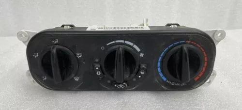 2007 - 2010 Jeep Wrangler Climate AC Heater Temperature Control Heatd back glass used OEM A/C climate control module