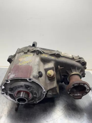 2002-2007 Jeep Liberty Transmission Transfer Case Assembly Oem used OEM transfer case
