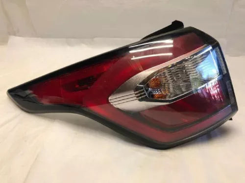 2017-2018 Ford Escape Rear Left Driver Side Tail Light Assembly Oem used OEM tail light