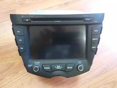 2013-2015 Hyundai Veloster Radio Receiver Display rear view camera, US Market used OEM park assist camera
