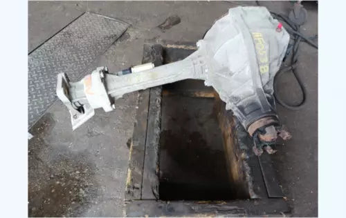 2004-2012 Chevrolet Colorado Front Differential Carrier Assembly opt GT4 3.73 Ratio Used OEM front differential carrier used OEM front differential carrier