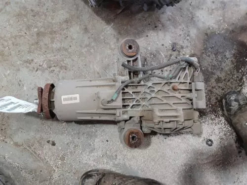 2010-2017 Chevrolet Equinox Rear Axle Differential Carrier Assembly Oem Used used OEM differential carrier