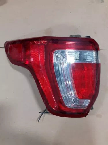 2016-2019 Ford Explorer Rear Left Driver Side Tail Light Lashing Lamps Oem used OEM tail light