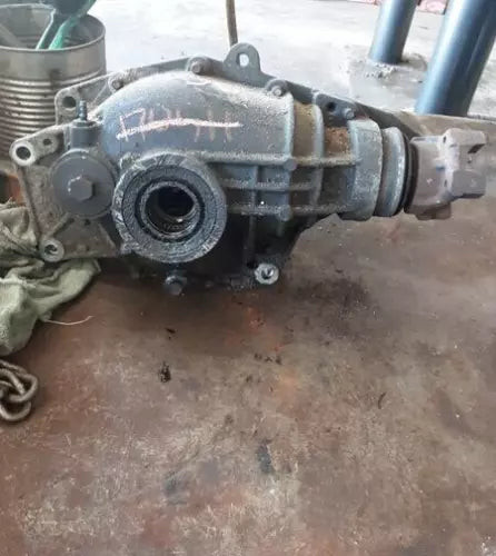 2002-2009 Chevy TrailBlazer 3.73 Ratio Front Axle Differential Carrier OEM used OEM differential carrier