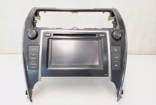 2013-2014 Toyota Camry display & receiver AM-FM-CD Radio 6.1 inch ID 57076 OEM used OEM radio receiver
