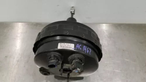 2007-2017 Toyota Tundra Power Brake Booster Vaccum 8 Cylinder 4 Dr OEM used OEM brake booster