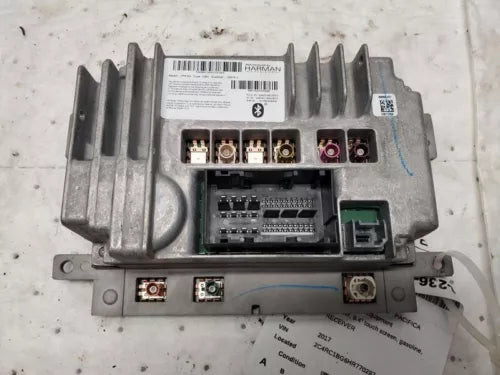 2017-2018 Chrysler Pacifica Audio Radio Receiver 8.4" Touch Screen Equipment OEM used OEM infotainment display
