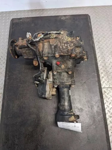 2000-2006 Toyota Tundra Front Differential Carrier 8 Cylinder Ratio 3.91 OEM Used used OEM front differential carrier