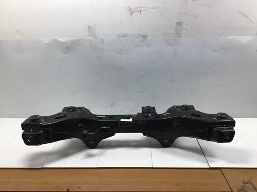 2014 KIA SORENTO EX 3.3L FWD REAR CROSSMEMBER SUBFRAME OEM+ used OEM rear subframe and crossmember