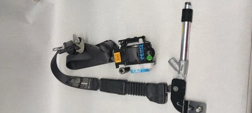 2014-2019 Kia Soul Front Left Driver Seat Belt Retractor Black OEM used OEM seat belt assembly