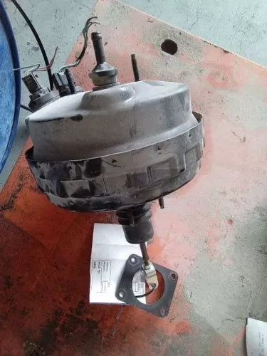 2007-2017 Toyota Tundra Power Brake Booster Crew Cab Vacum 8 CylinderOEM used OEM brake booster