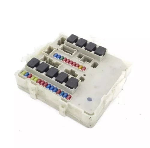 Nissan Armada Titan QX56 Body Control Module BCM Fuse Box IPDM 2004-2006 used OEM body control module