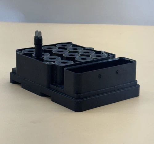 Volvo S60 S80 V70 XC70 XC90 ABS Anti Lock Brake Module 02-06 8671224 used OEM ABS pump and module