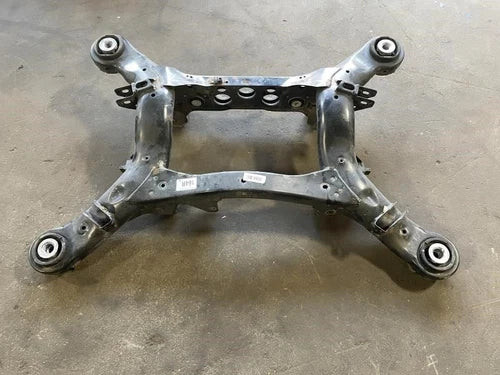 2010 MERCEDES GL350 BLUETEC REAR CROSSMEMBER SUBFRAME OEM+ used OEM rear subframe and crossmember