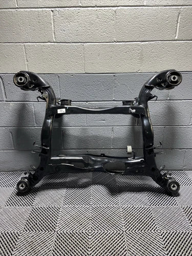 2018 2019 2020 2021 2022 2023 Audi Q5 SQ5 Rear Subframe Cross Member OEM used OEM rear subframe and crossmember