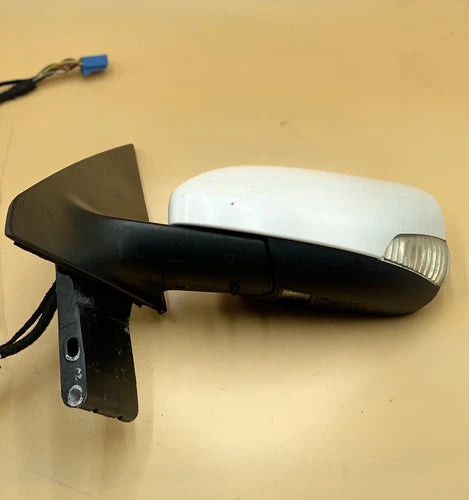 Volvo C70 Left Driver Side Power Mirror White Pearl 30779447 2006-2007 OEM used OEM door mirror