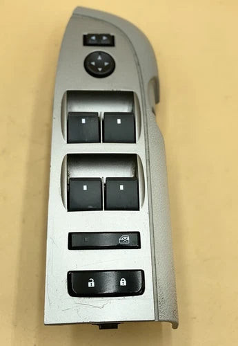 Chevrolet Silverado 1500 Driver Left Door Master Power Window Switch 2007 OEM Used used OEM power window switch