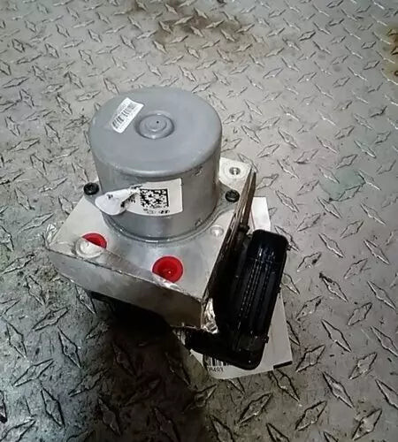 2013-2015 Hyundai Genesis ABS Anti Lock Brake Pump Assembly Cpe 2.0L 3.8L OEM used OEM ABS pump and module
