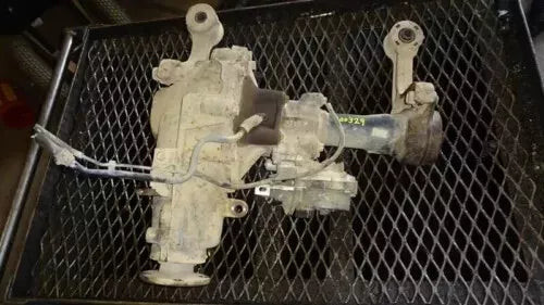 2001-2007 Toyota Sequoia Front Axle Differential Carrier Assembly 4.10 Ratio OEM Used used OEM differential carrier