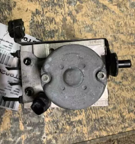 2002-2005 BMW 745i 750i 760i ABS Anti Lock Brake Pump Assembly OEM used OEM ABS pump and module