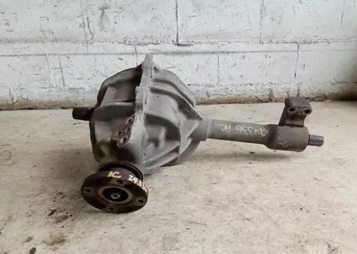 2004-2009 Dodge Durango Front Axle Differential Carrier Assembly 3.92 ratio USED OEM used OEM differential carrier