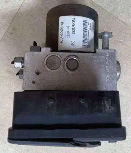 2011 Ford Expedition Anti Lock Brake Pump Assembly Abs Oem used OEM ABS pump and module