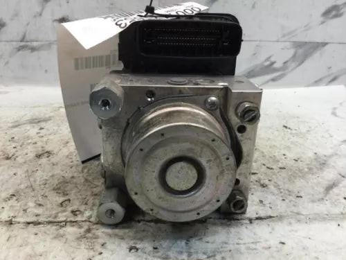 18-19 Toyota Corolla ABS Anti-lock Brake Pump Assy Sdn, w/o sport suspension OEM used OEM ABS pump and module