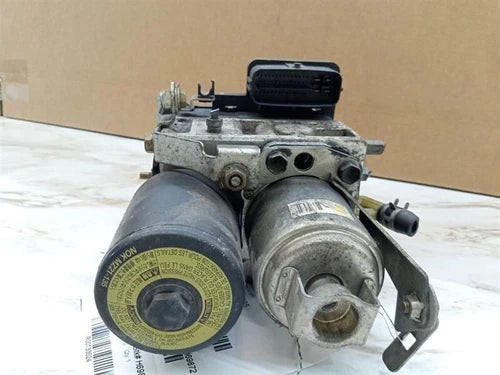 2004-2009 Toyota Prius ABS Anti Lock Brake Pump Assembly OEM used OEM ABS pump and module